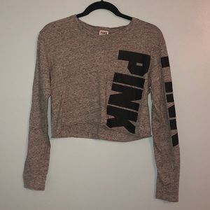Grey long sleeve crop top